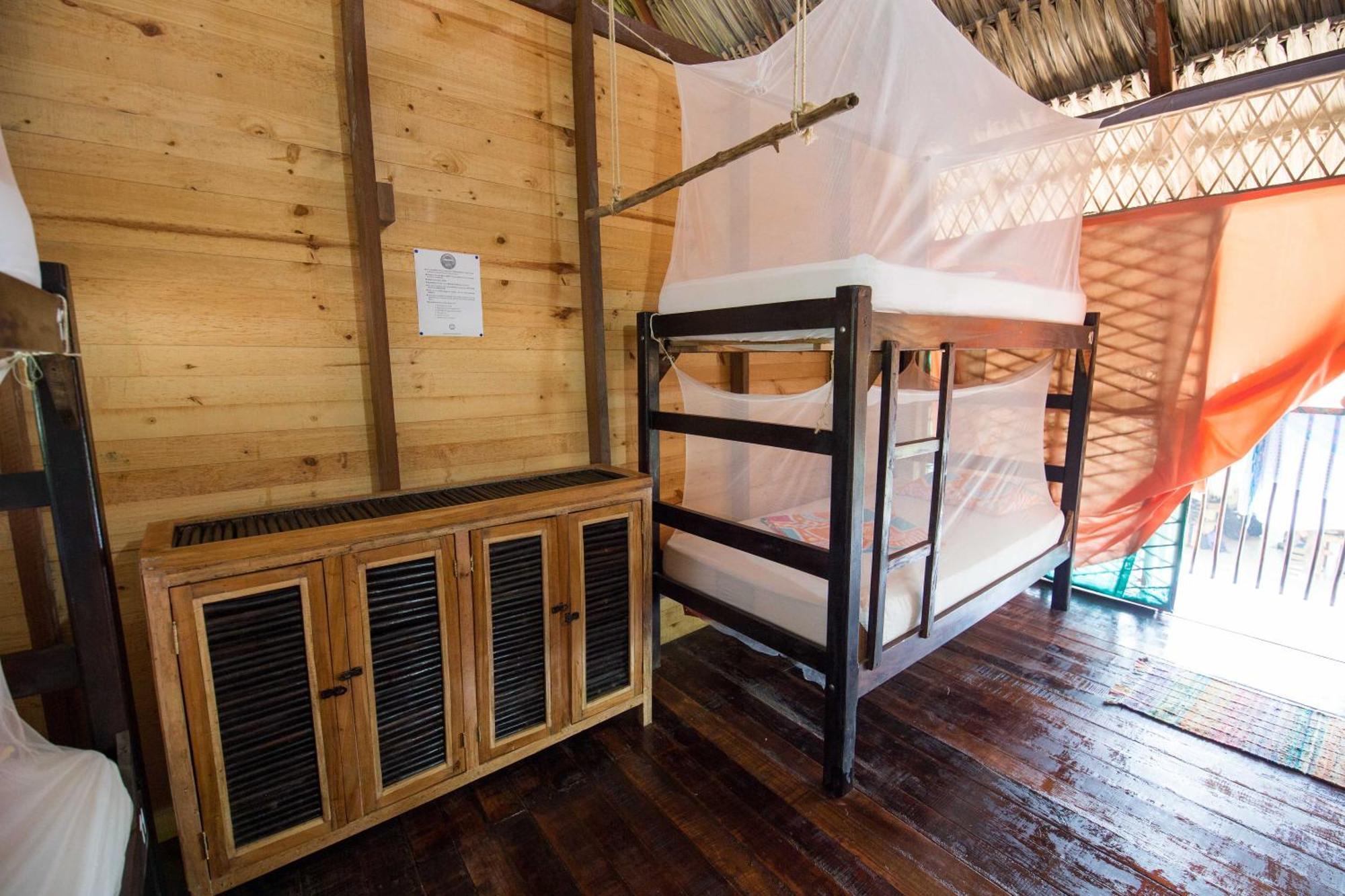 Bella Flor Hostel Паломино Экстерьер фото